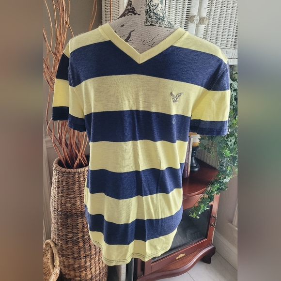 NWT Mens American Eagle shirt small - Picture 1 of 3
